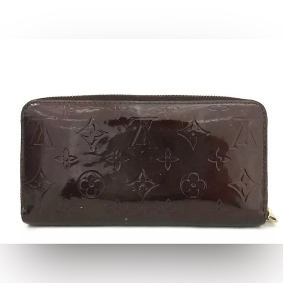 GIVE AWAY ENTRY: LV LOUIS VUITTON BREA VERNIS PUTSE WALLET PLUS LOCK AND KEY - Picture 6 of 7